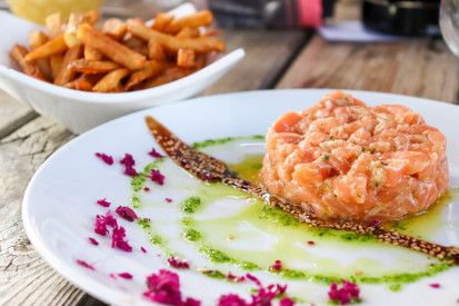 Tartare aux deux saumons à l'huile d'olive au Combava